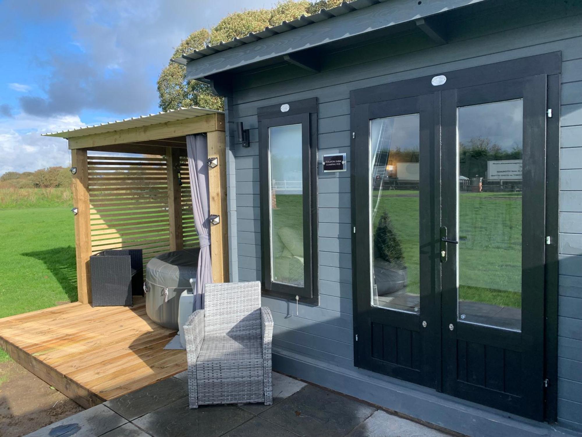 Dolafon Farm Luxury Glamping Cabin With Hot Tub St Asaph Bagian luar foto